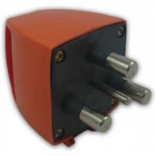 FICHA IND/BASE  2 X 32  AMP CON TIERRA