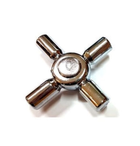 VOLANTE CRUZ CROMO Y PLASTICO